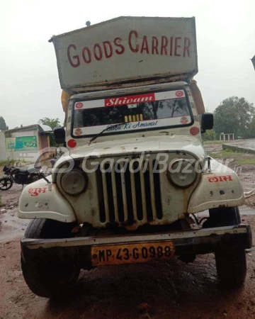 MAHINDRA Bolero Pik-Up