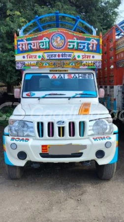 MAHINDRA Bolero Pik-Up