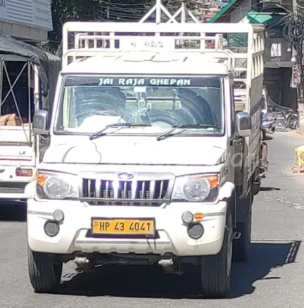 MAHINDRA Bolero Pik-Up