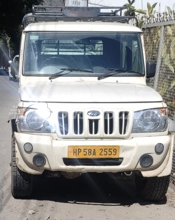 MAHINDRA Bolero Camper