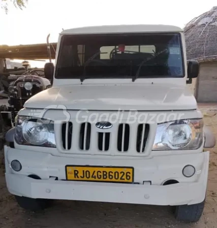 MAHINDRA Bolero Camper