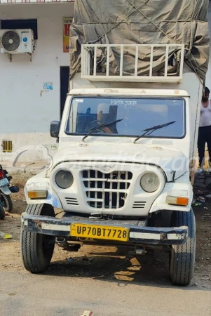 MAHINDRA Bolero Pik-Up