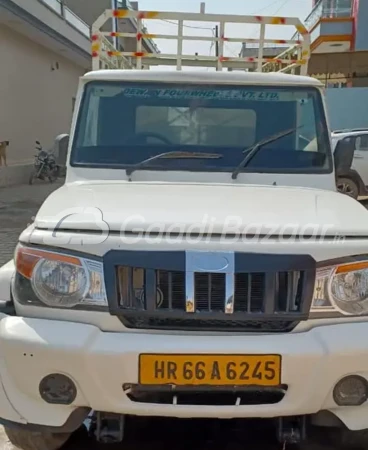 MAHINDRA Bolero Maxitruck Plus