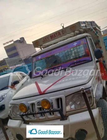 MAHINDRA Bolero Maxitruck Plus