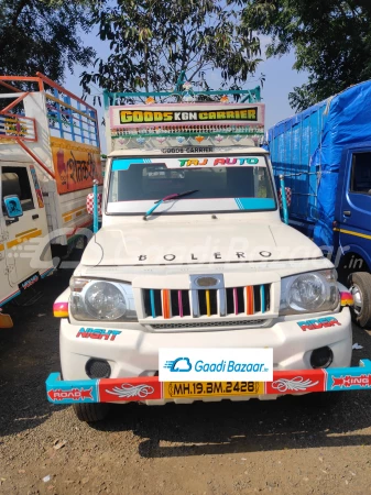 MAHINDRA Bolero Camper