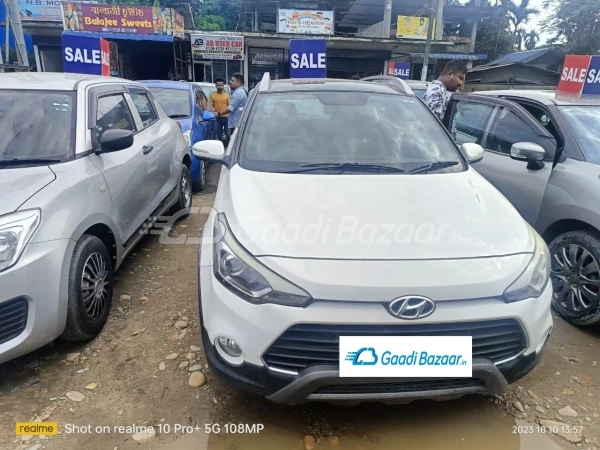 HYUNDAI i20 Active