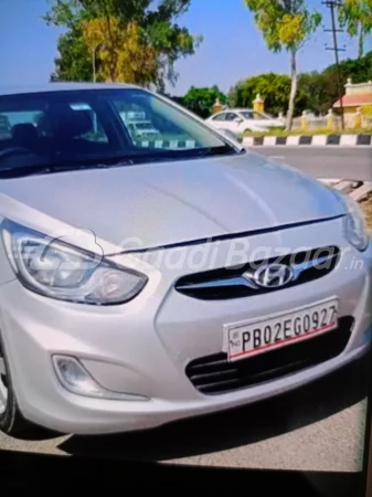 HYUNDAI Verna [2011-2015]