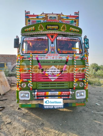 ASHOK LEYLAND 3718