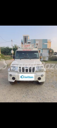 MAHINDRA Bolero Maxitruck Plus