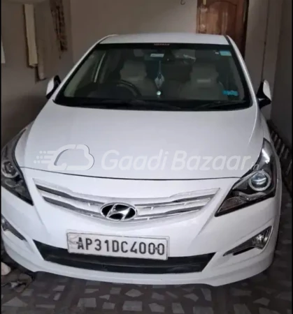 HYUNDAI Verna [2015-2017]