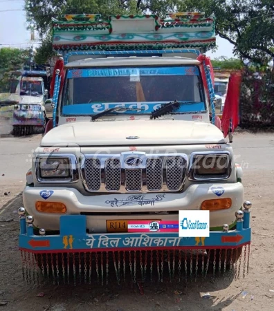 MAHINDRA Bolero Camper