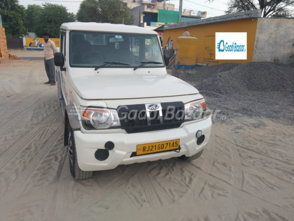 MAHINDRA Bolero Camper