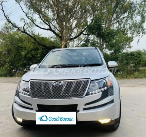 MAHINDRA XUV500 [2011-2015]