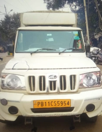 MAHINDRA Bolero Maxitruck Plus