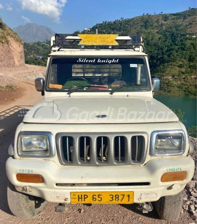 MAHINDRA Bolero Camper