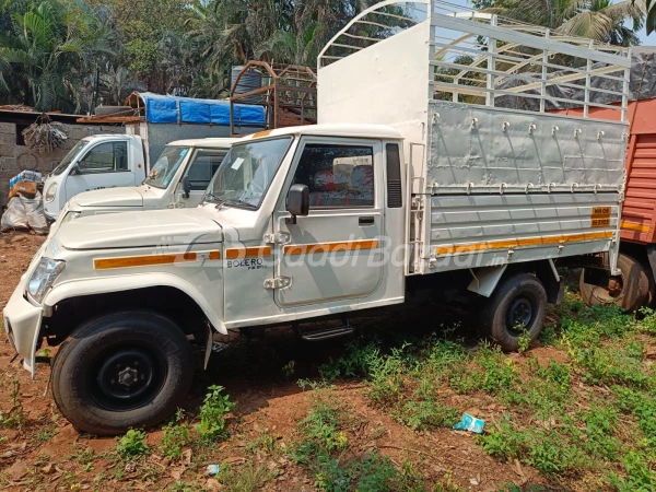 MAHINDRA Bolero Pik-Up