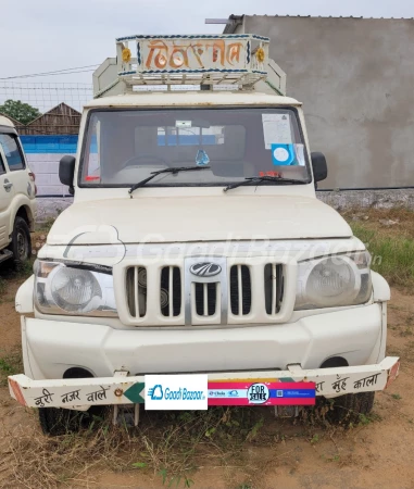 MAHINDRA Bolero Maxitruck Plus