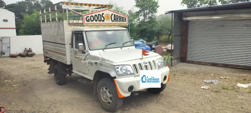 MAHINDRA Bolero Pik-Up