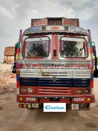 ASHOK LEYLAND 3718