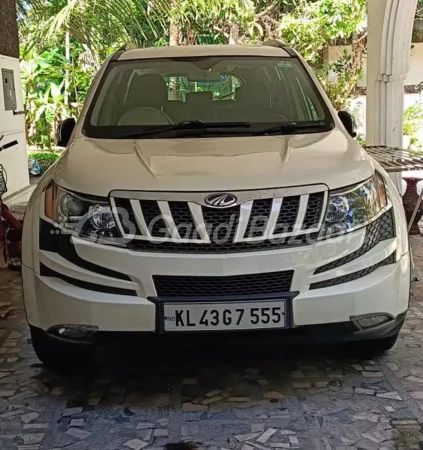 MAHINDRA XUV500 [2011-2015]