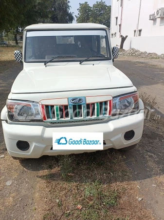 MAHINDRA Bolero Camper