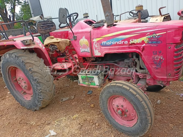 MAHINDRA 575 Di