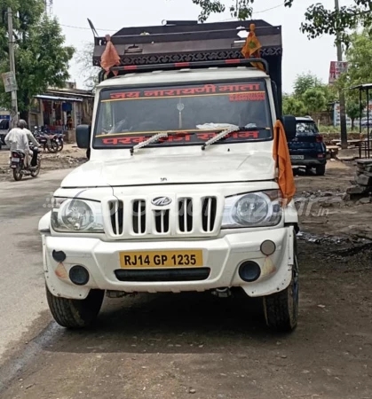 MAHINDRA Bolero Maxitruck Plus