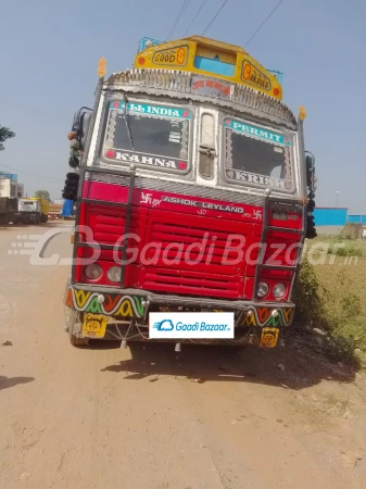 ASHOK LEYLAND 3718