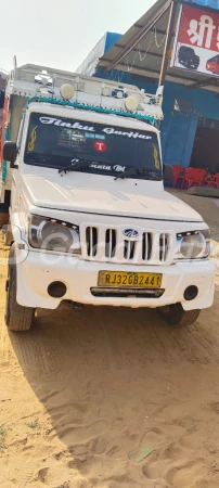 MAHINDRA Bolero Camper