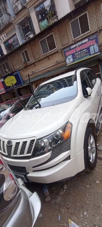 MAHINDRA XUV500