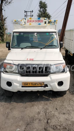 MAHINDRA Bolero Pik-Up