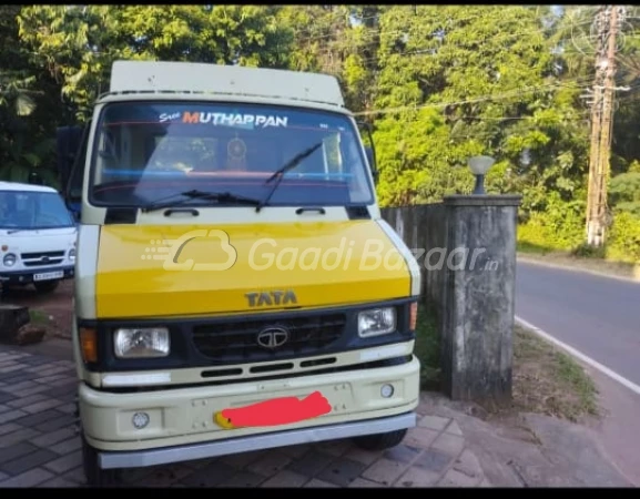 TATA MOTORS  SIGNA 4923