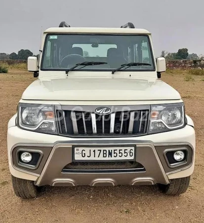 MAHINDRA BOLERO