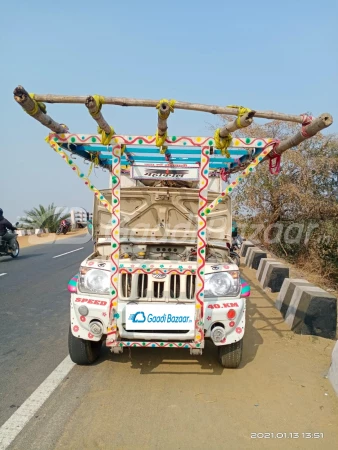 MAHINDRA BOLERO MAXI TRUCK PLUS