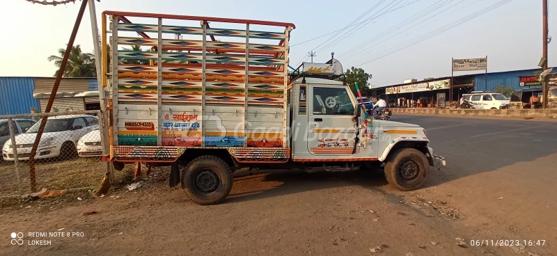 MAHINDRA Bolero Pik-Up