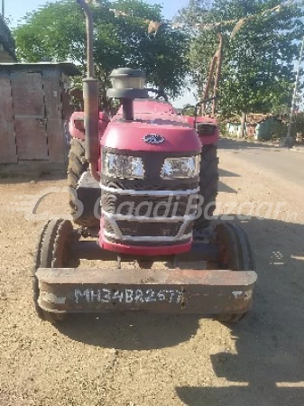 MAHINDRA Yuvo 275 Di