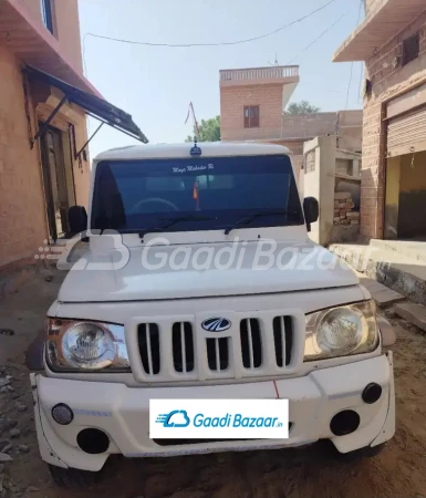 MAHINDRA Bolero Camper