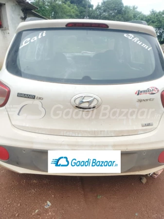 HYUNDAI GRAND I 10