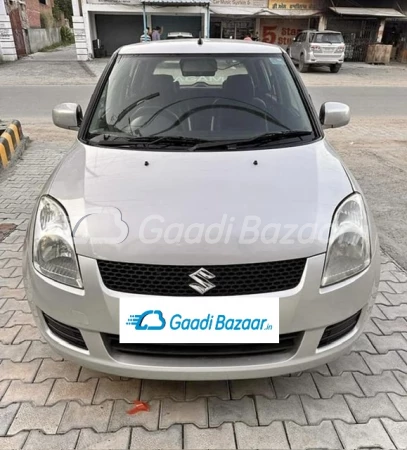 MARUTI SUZUKI SWIFT