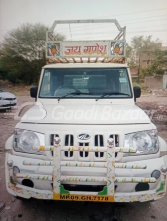 MAHINDRA Bolero Maxitruck Plus