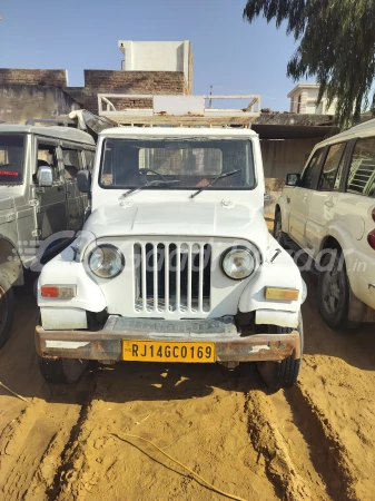 MAHINDRA Bolero Maxitruck CNG