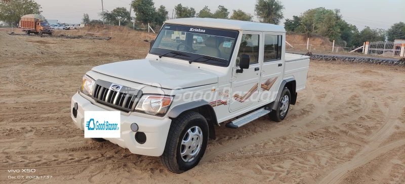 MAHINDRA Bolero Camper