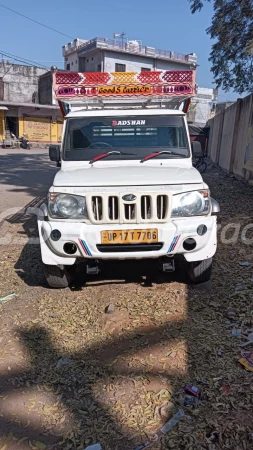 MAHINDRA Bolero Maxitruck Plus