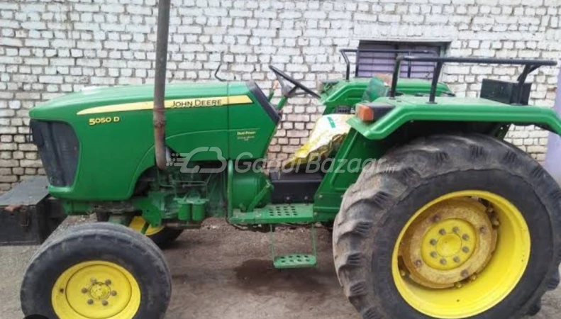 John Deere 5055 E