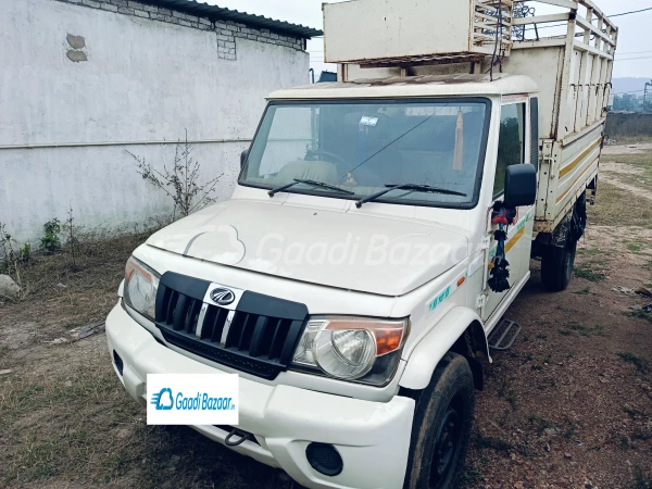 Used MAHINDRA BIG BOLERO PICK UP FLAT BED 1 5 TON trucks for Sale