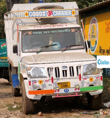 MAHINDRA Bolero Pik-Up