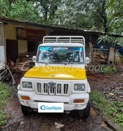 MAHINDRA Bolero Maxitruck Plus