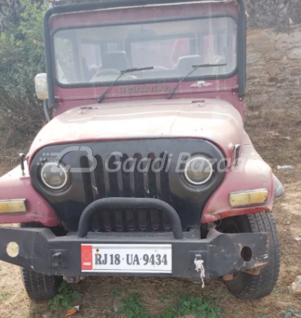 MAHINDRA Jeep