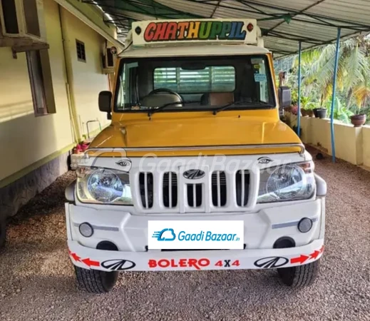 MAHINDRA Bolero Pik-Up