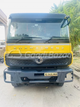 BharatBenz 1014R